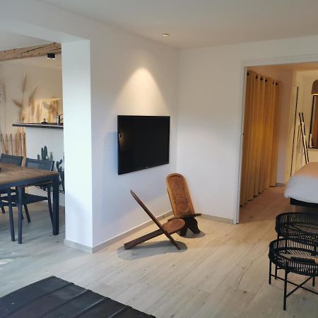 Casa Louise Suites And Spas Privatifs แซ็งต์-แมกซีม ภายนอก รูปภาพ